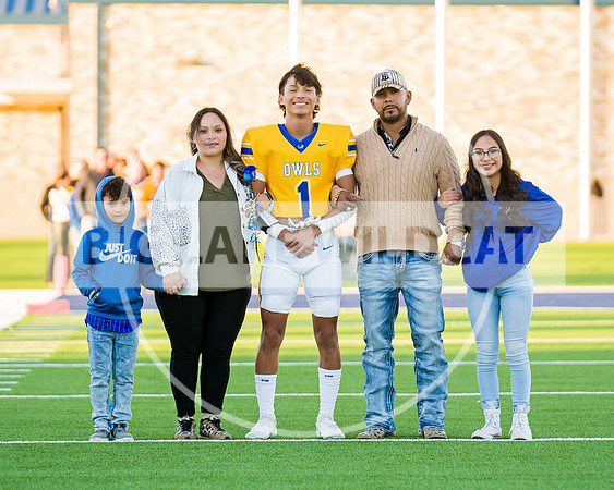 11-04-22 - SENIOR NIGHT - 24