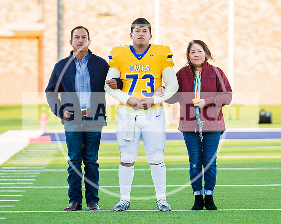 11-04-22 - SENIOR NIGHT - 30