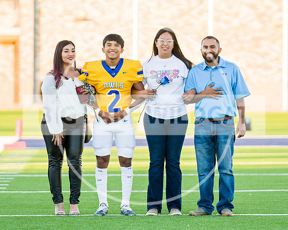 11-04-22 - SENIOR NIGHT - 27