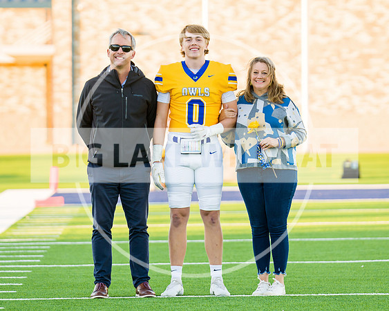 11-04-22 - SENIOR NIGHT - 28
